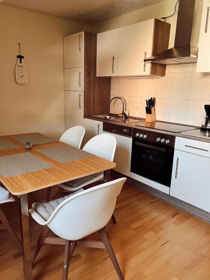 Ferienwohnung Moselflair Mit Direktem Blick Auf Die Mosel Und Weinberge Oberfell Zewnętrze zdjęcie
