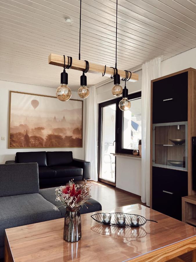 Ferienwohnung Moselflair Mit Direktem Blick Auf Die Mosel Und Weinberge Oberfell Zewnętrze zdjęcie